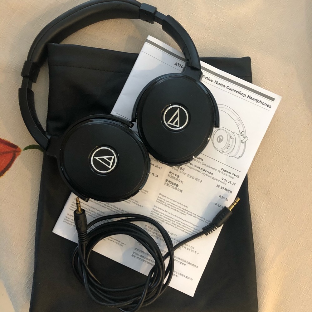 Audio Technica Active Noise Cancelling